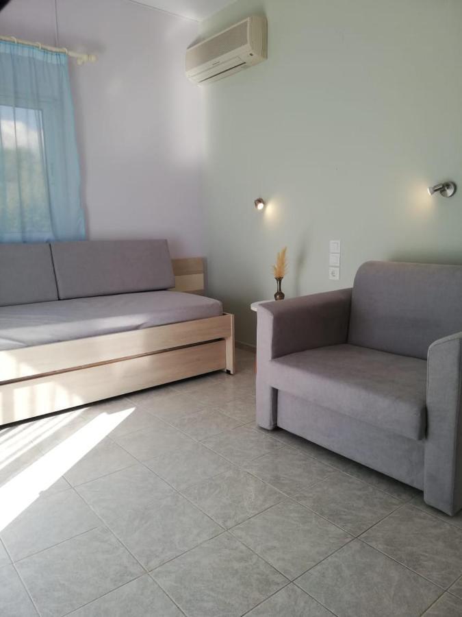 Aloni Studios And Apartments Lassi  Zewnętrze zdjęcie